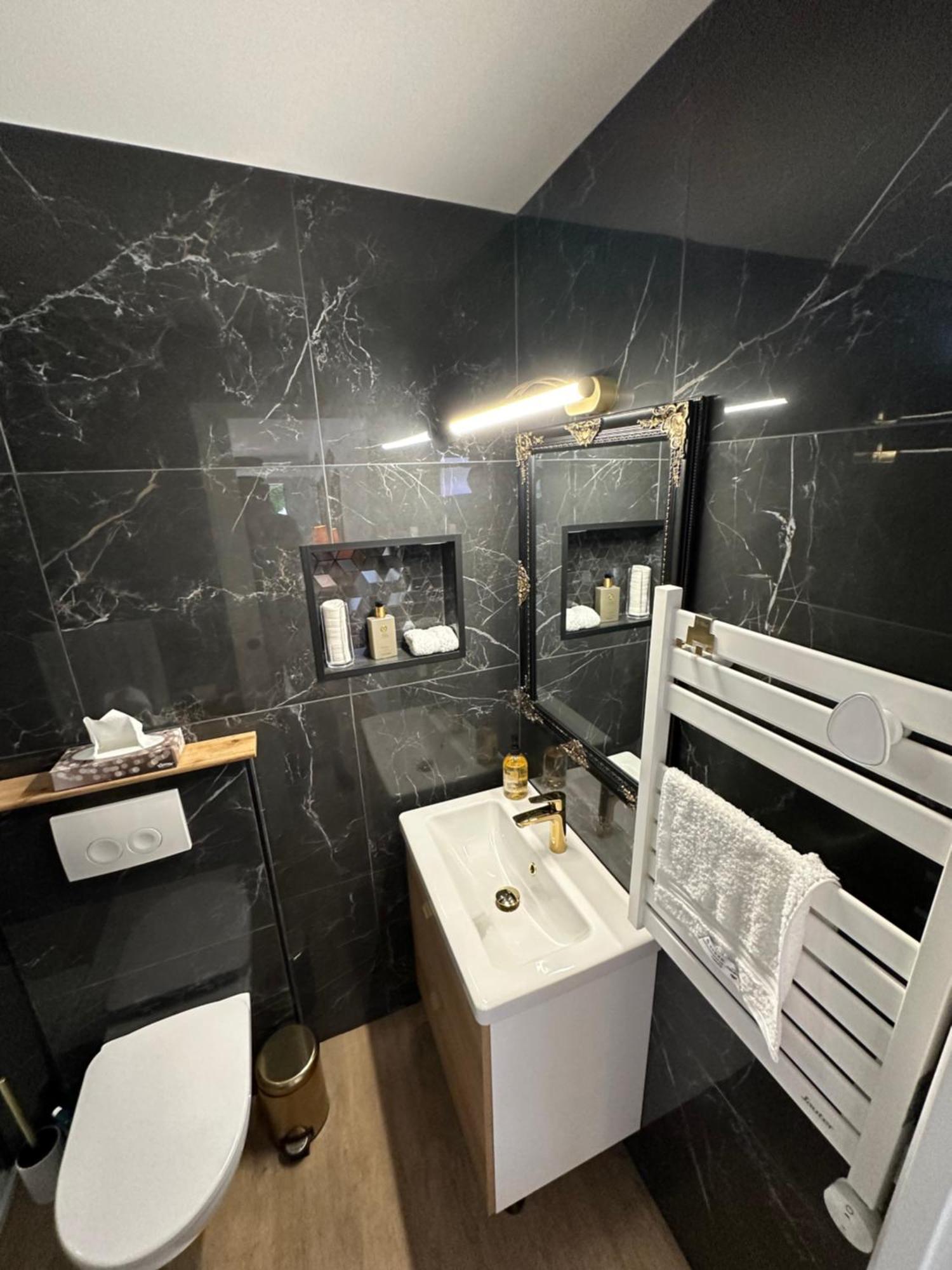Chambre Proche De Disneyland Paris Coutevroult ภายนอก รูปภาพ